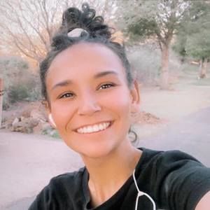 Meet your Posher, Marlee